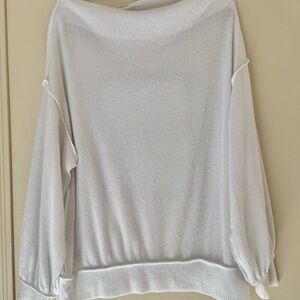We The Free  White pullover top  Sweater White - size S- EUC